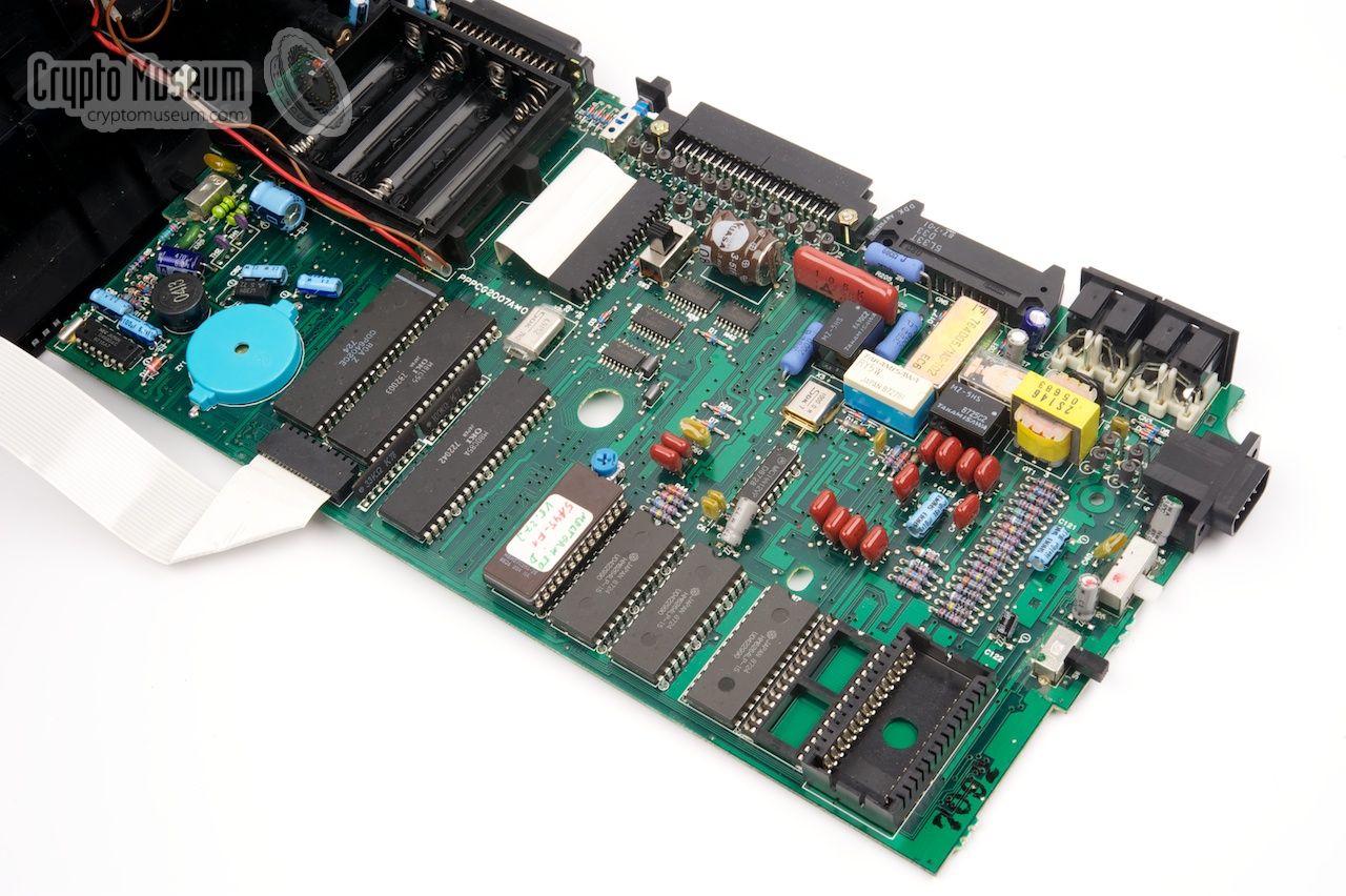 Motherboard of the TRS-80 Model 102