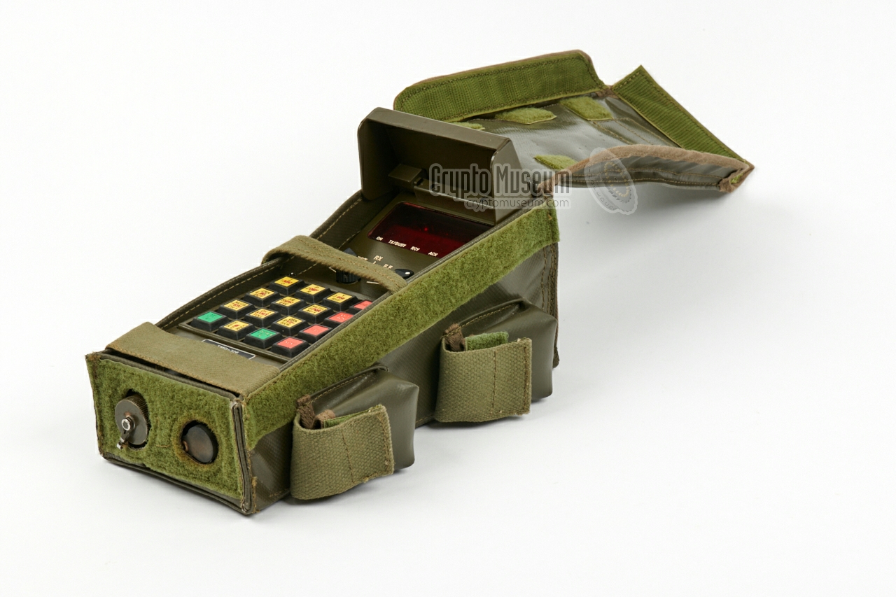 Tadiran TMD-326 in canvas carrying case