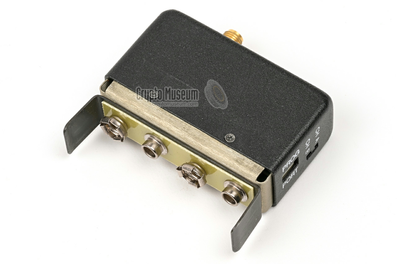 Bare transmitter seen from the battery side