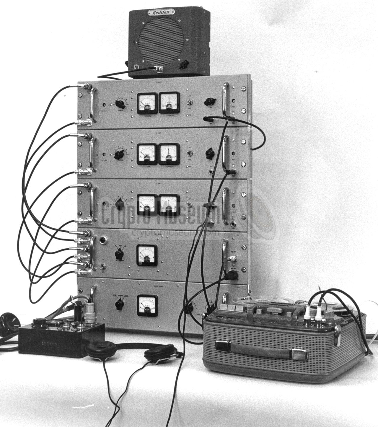 EC V receiver. At the front left is the remote control box of the transmitter