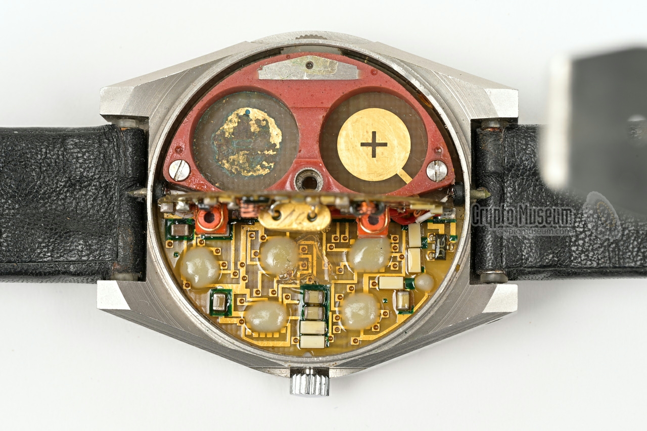 ABU interior with raised Quartz Oscillator