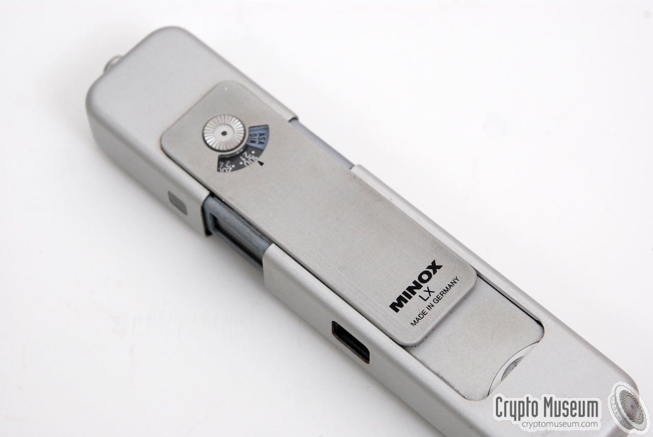 Bottom of the Minox LX, showing the film speed dial