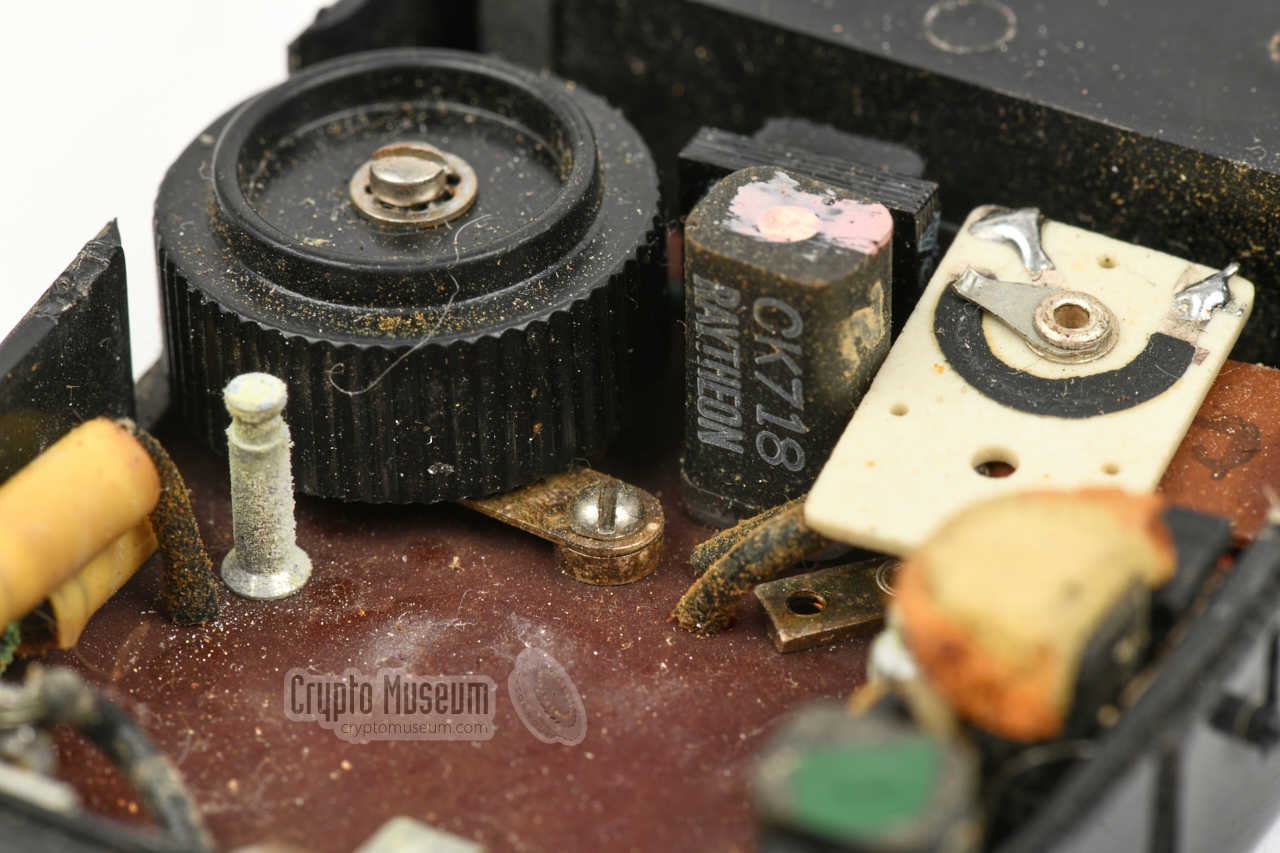Volume potentiometer, CK718 transistor and adjustable resistor
