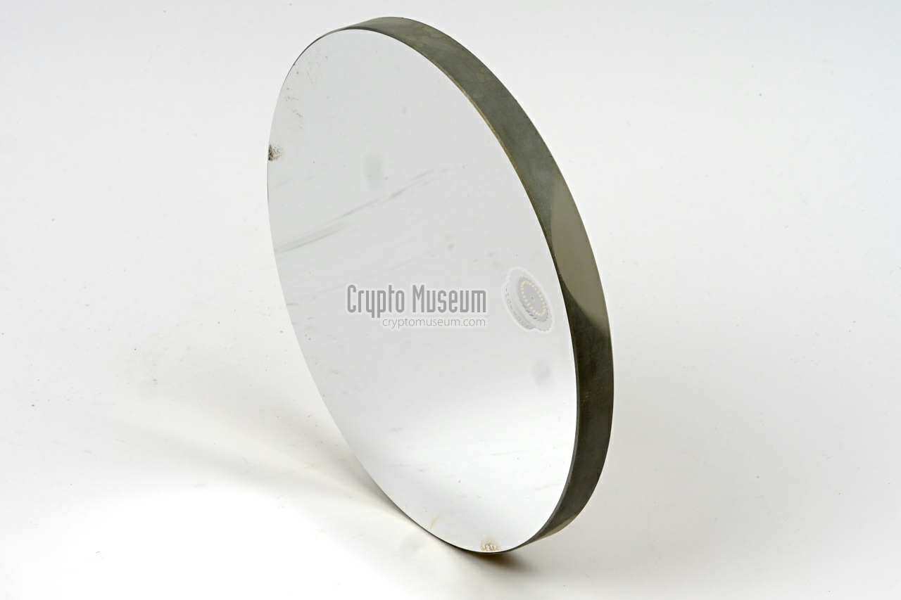 Hollow primary mirror on its side