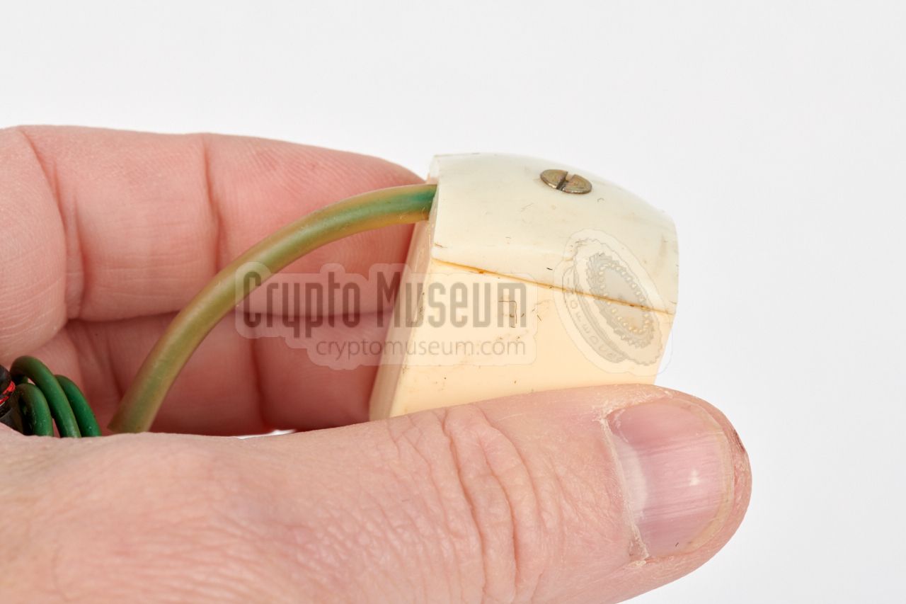 Telephone pickup coil