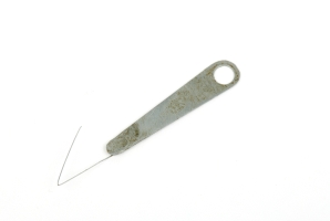 Wire pick-up tool