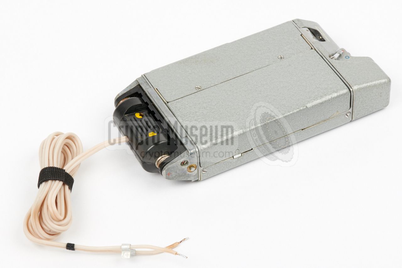MEZON with cable for external power supply