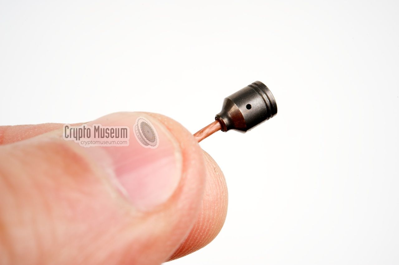 Close-up of the ultra-miniature microphone