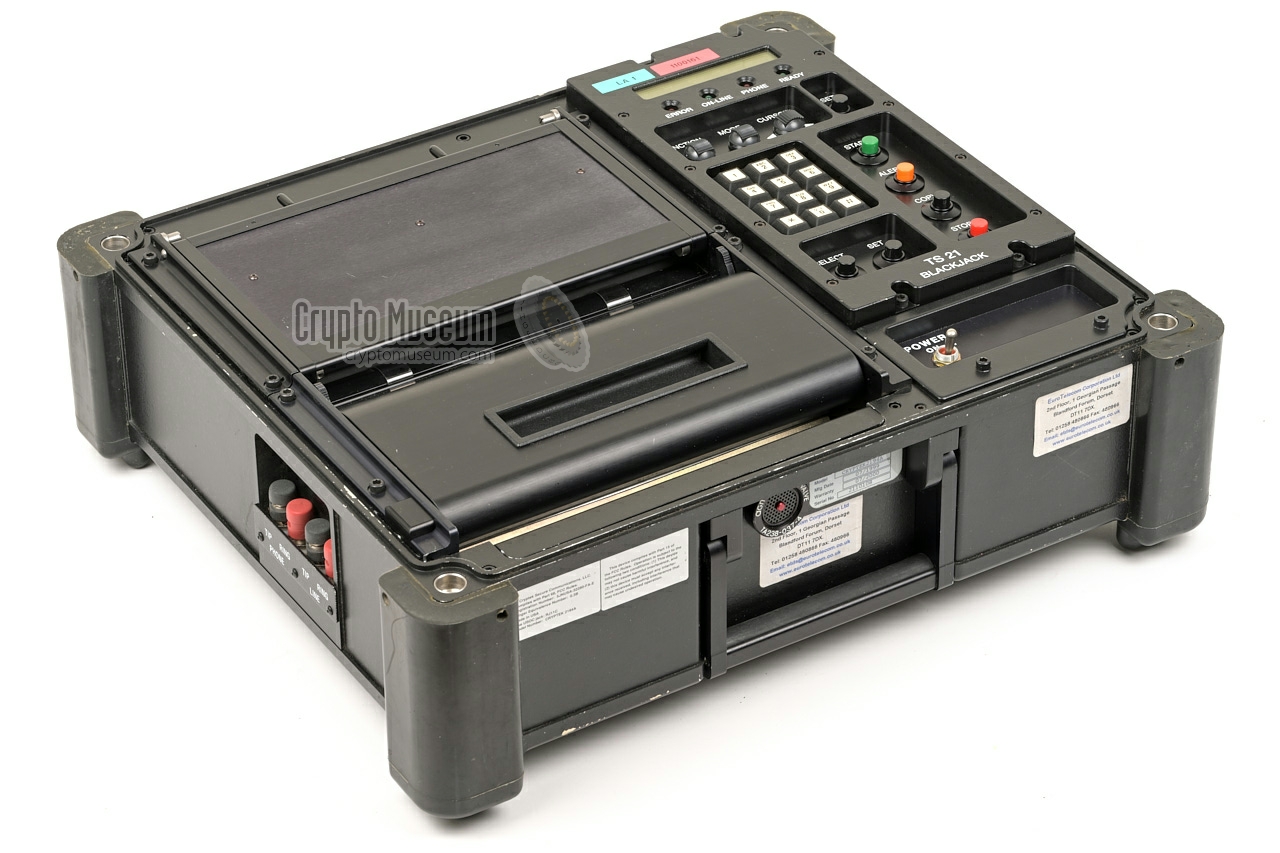 TS-21 left angle view