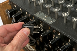 Removing a plug (Stecker)