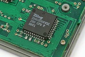Zilog Z84C0004 processor