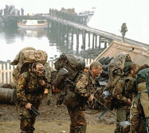 UK soldiers during the Falklands War. Photograph via History Collection on Pinterest[4].
