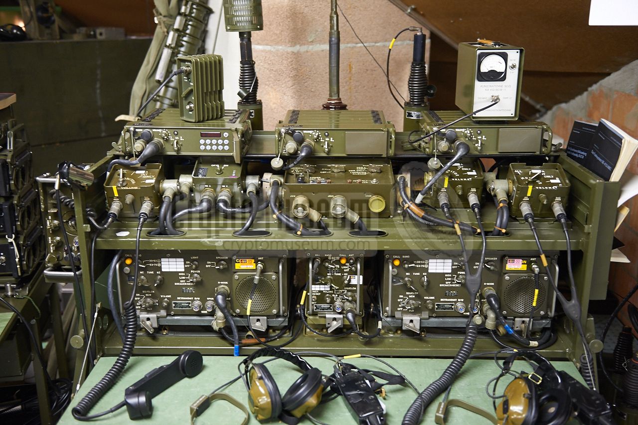 Complete setup with three SVZ-B units, as used in the Swiss Army.