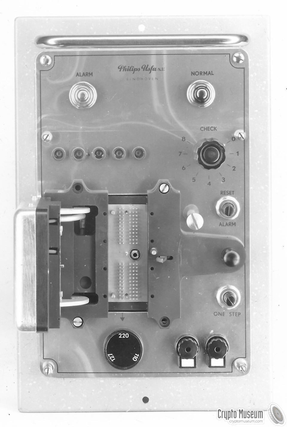 Later key tape reader with hinged access door
