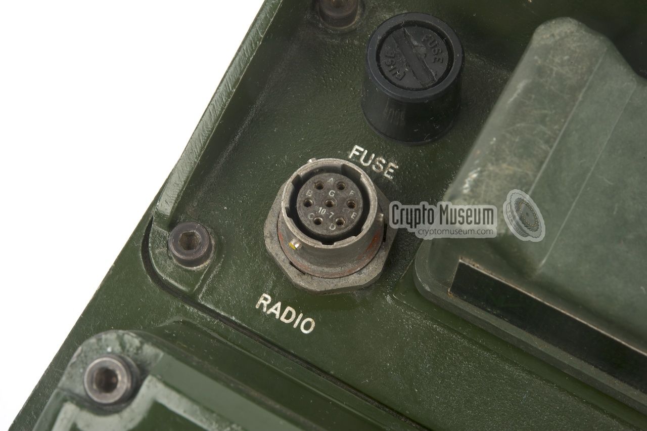 Connection to the radio