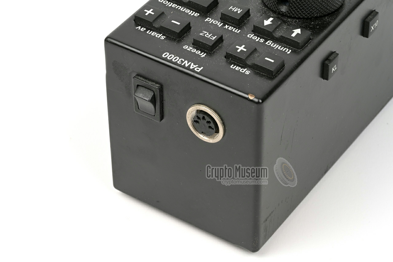 Power switch and audio output (recording)