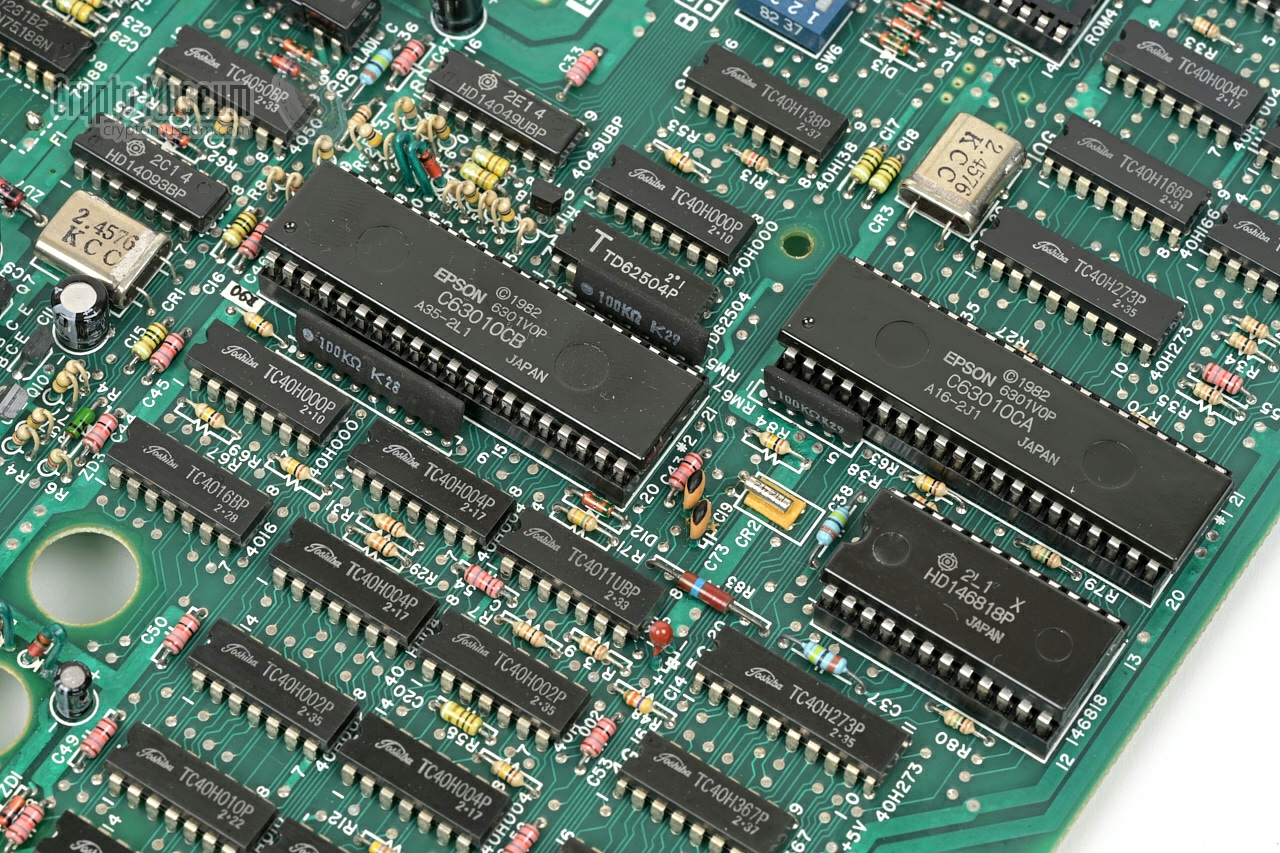 Primary and secondary CPU