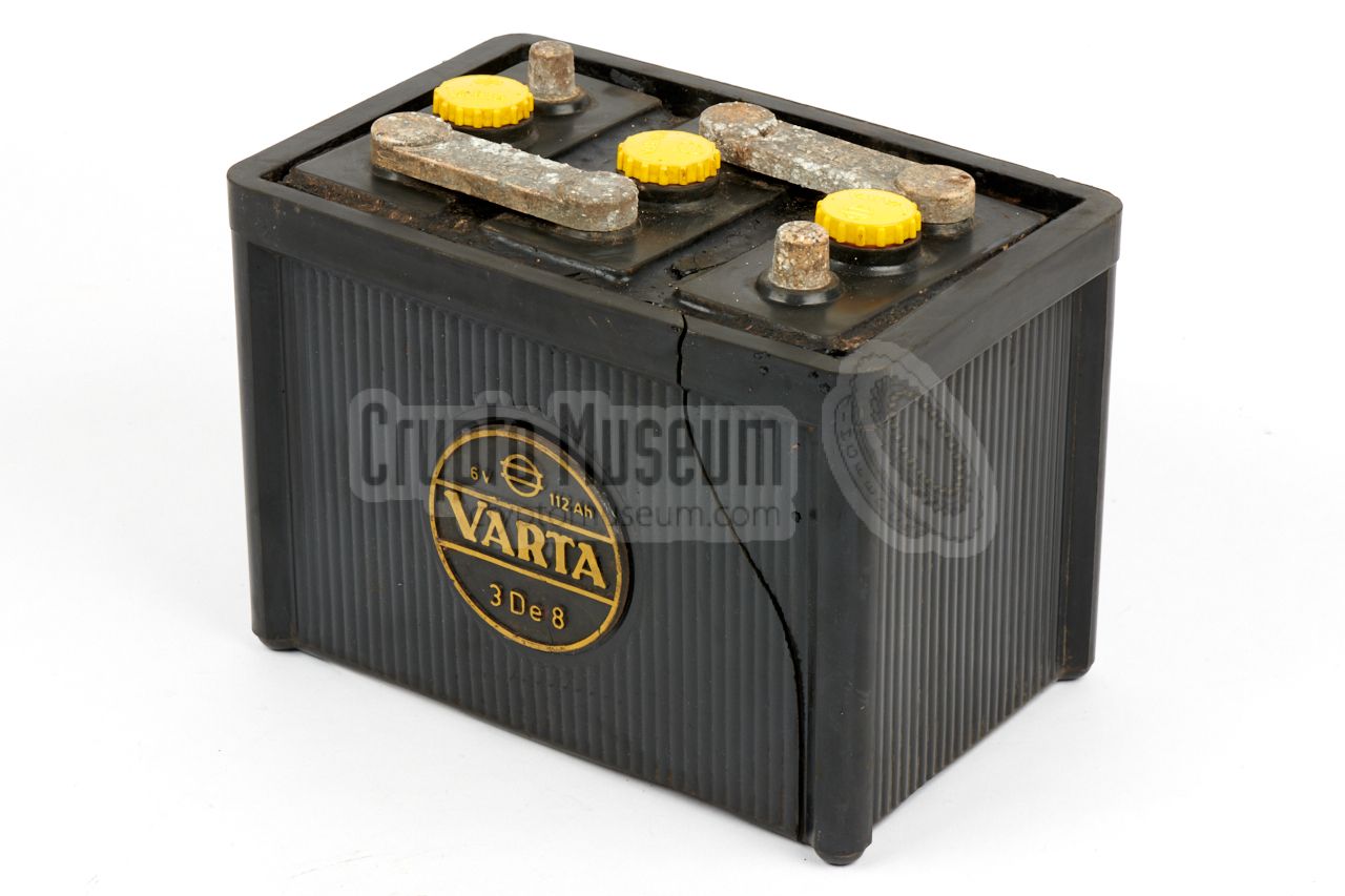 6V varta car battery used as concealment