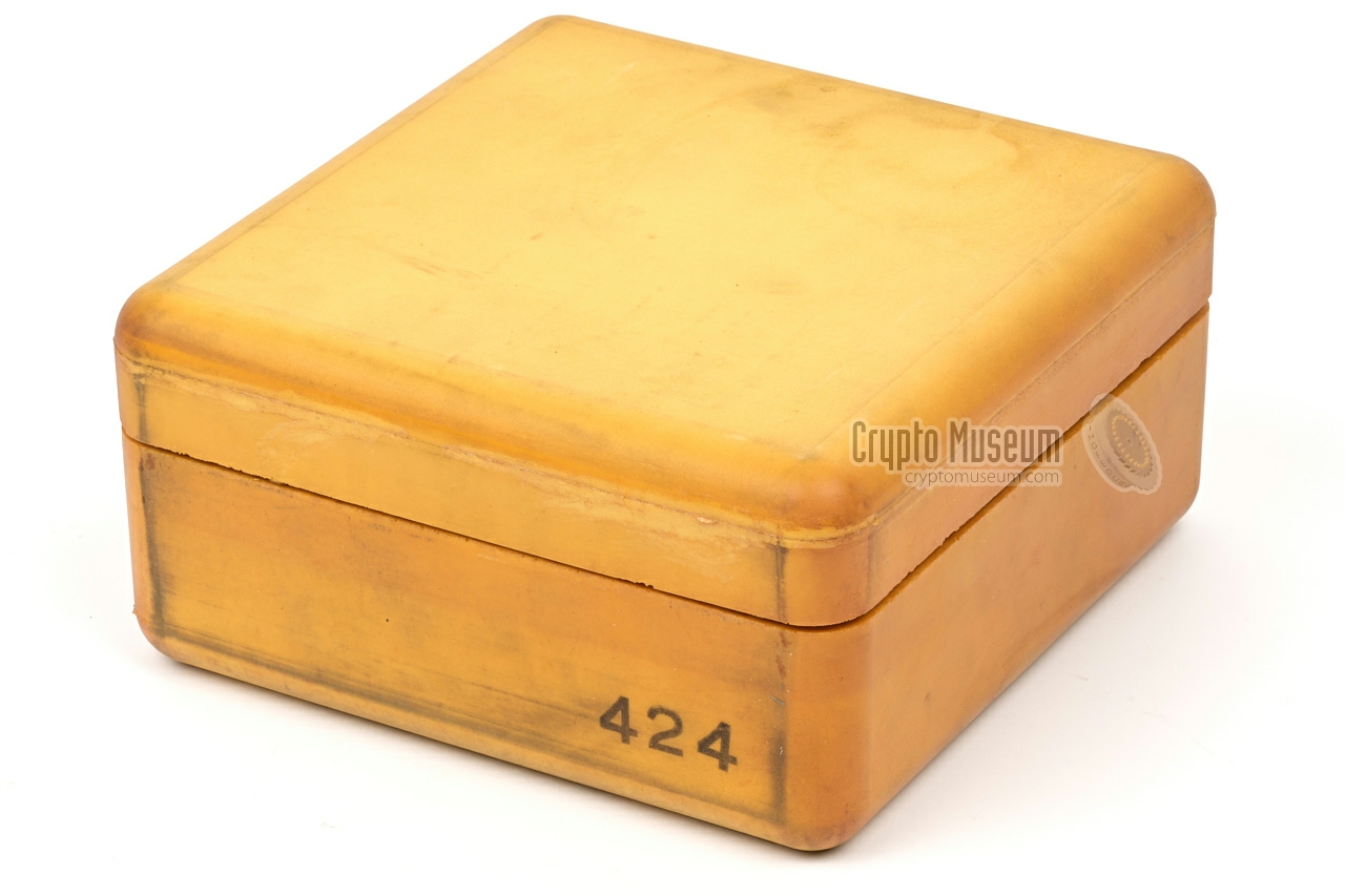 Foam container