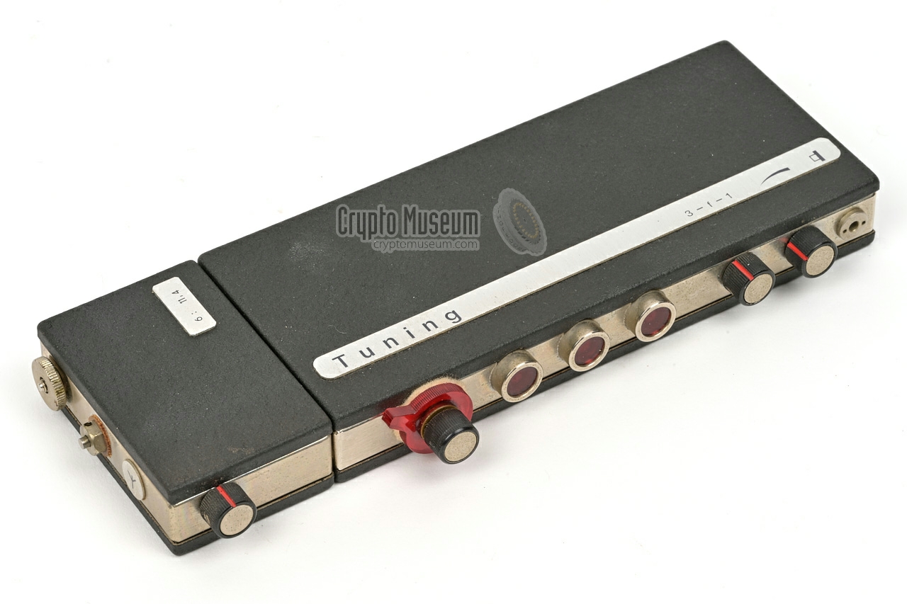 FLE receiver with plug-in installed