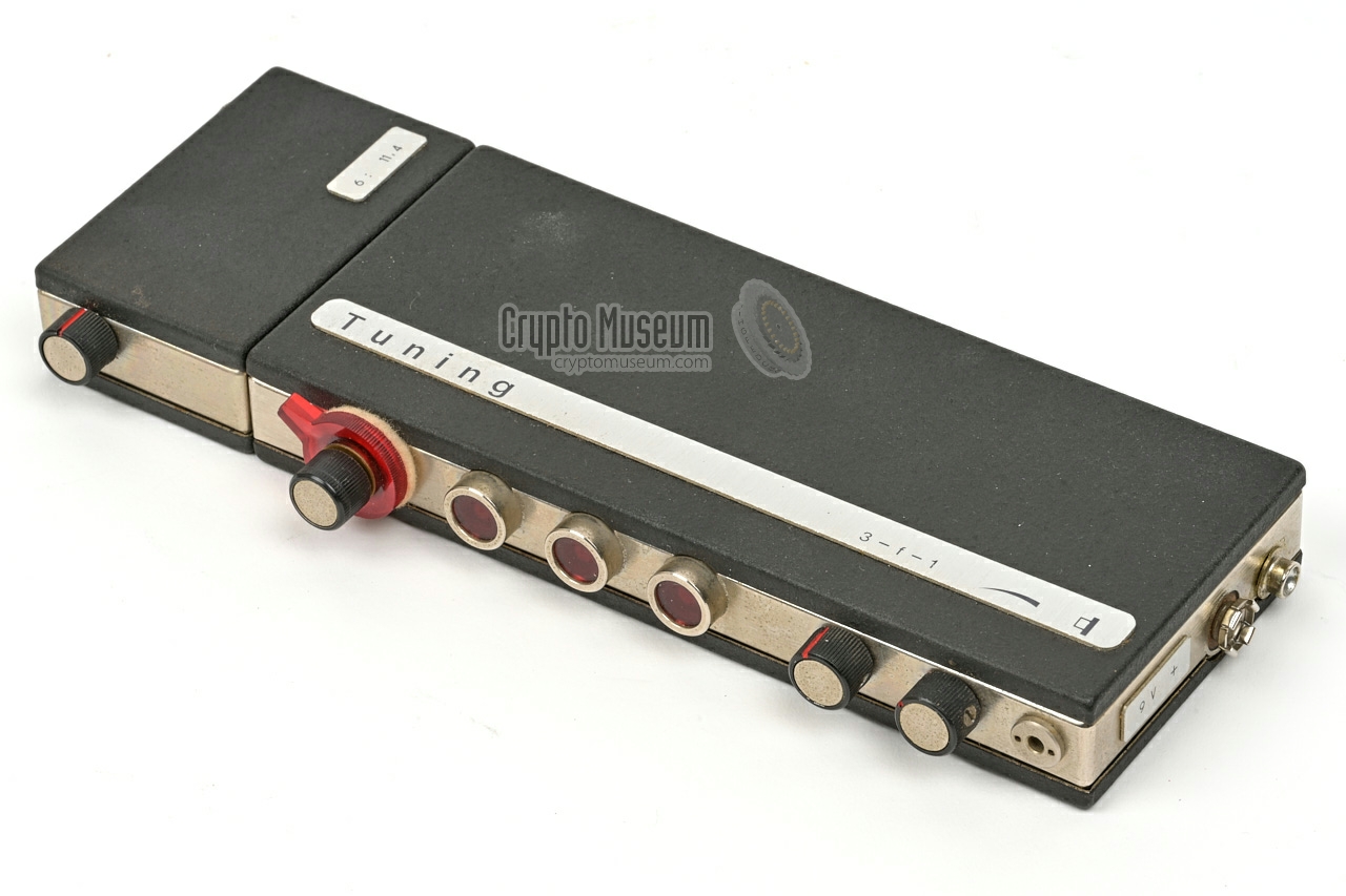 FLE receiver with plug-in installed