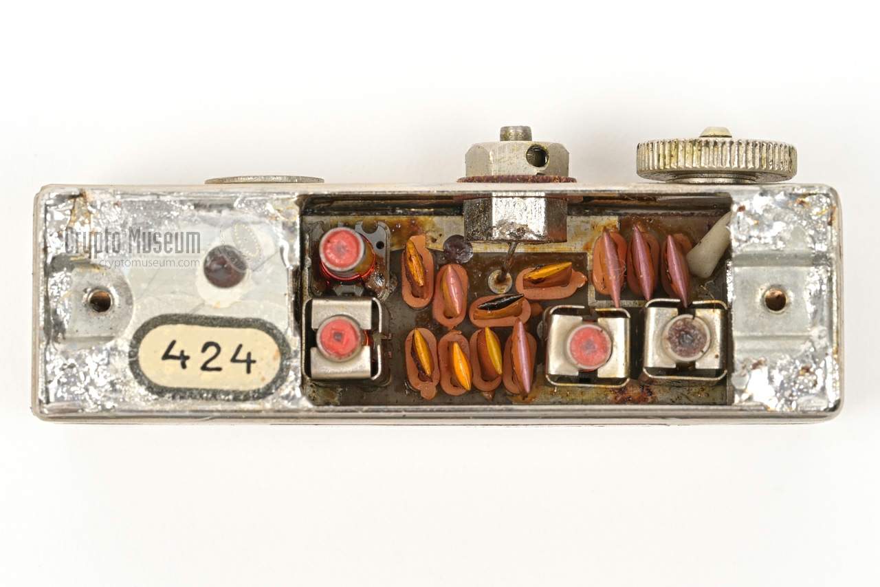 Small plug-in - top view