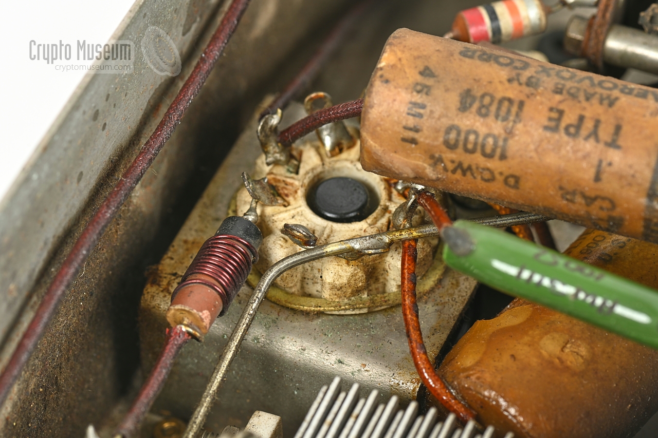 PA valve socket wiring