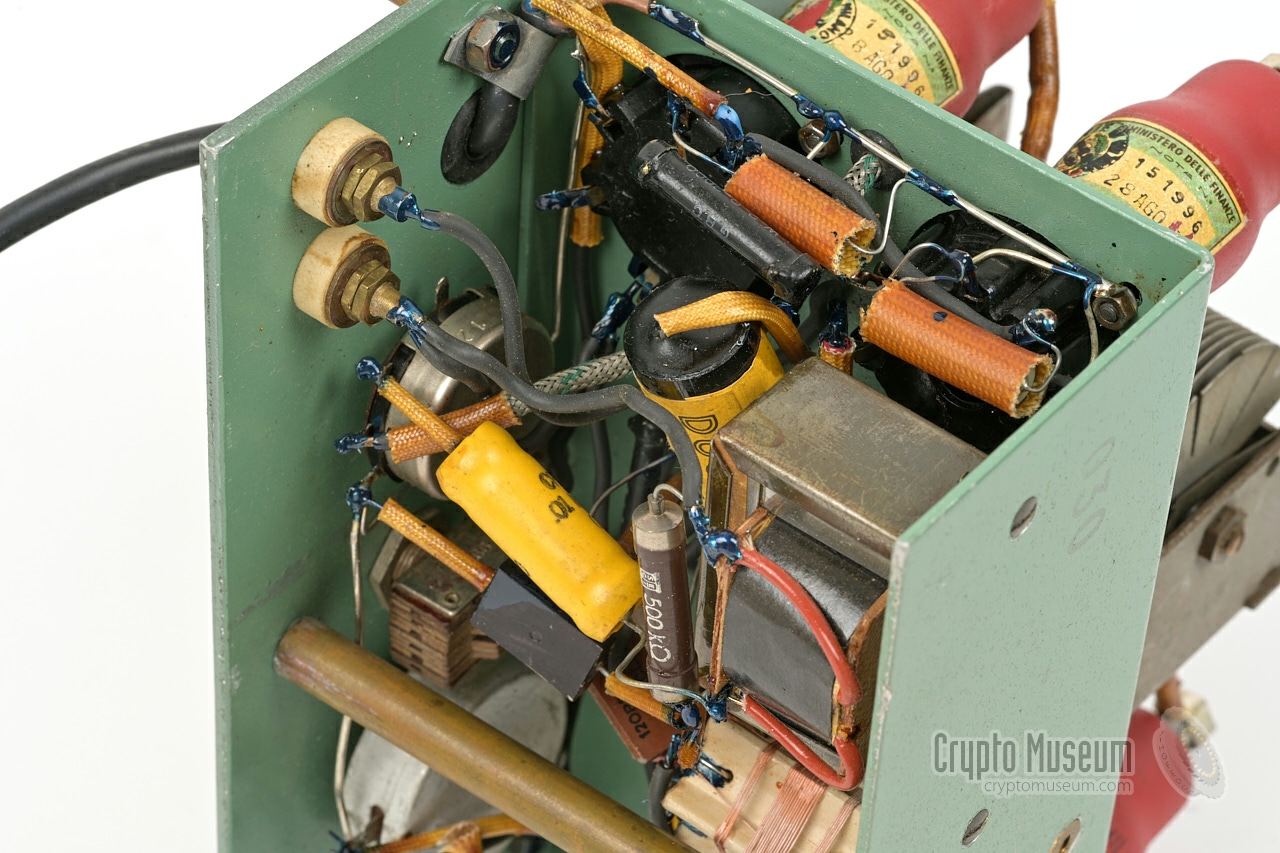 Receiver interior - wiring detail