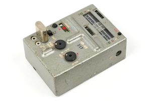 RR-49 receiver with crystal installed