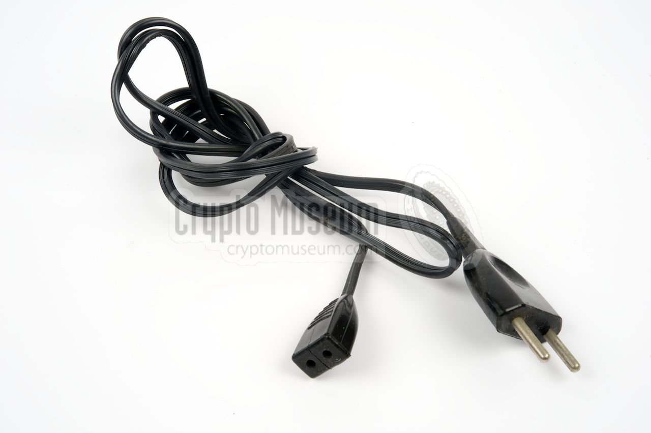 Mains power cable