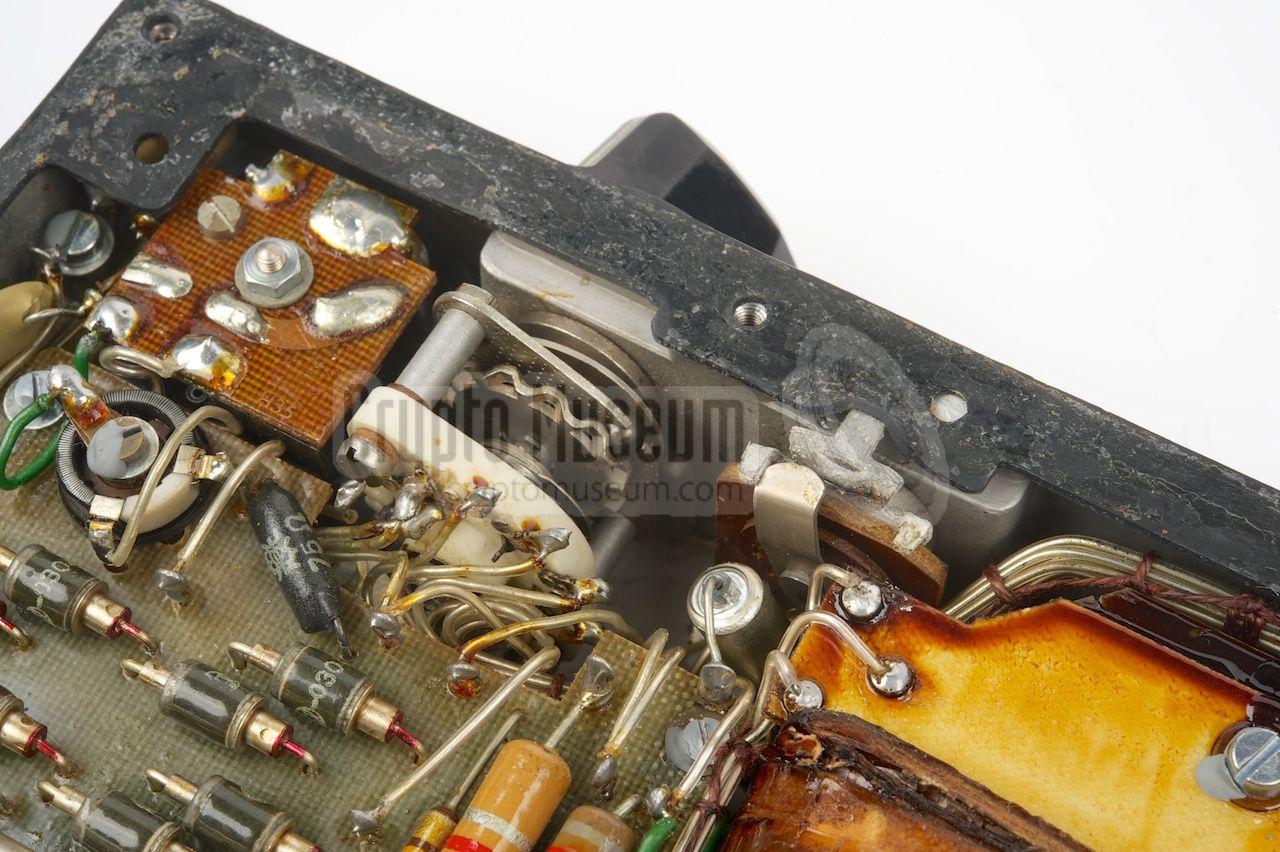 Close-up of the voltage selector wiring