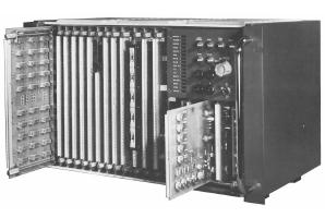 Philips STB-75 interior. Photograph extracted from the original brochure [A].